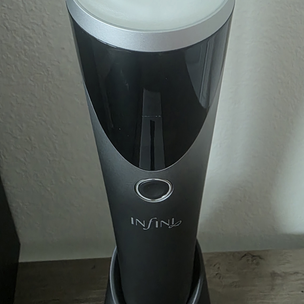 Infini IQ Thermal Therapy Face & Body Device - Picture 3 of 4